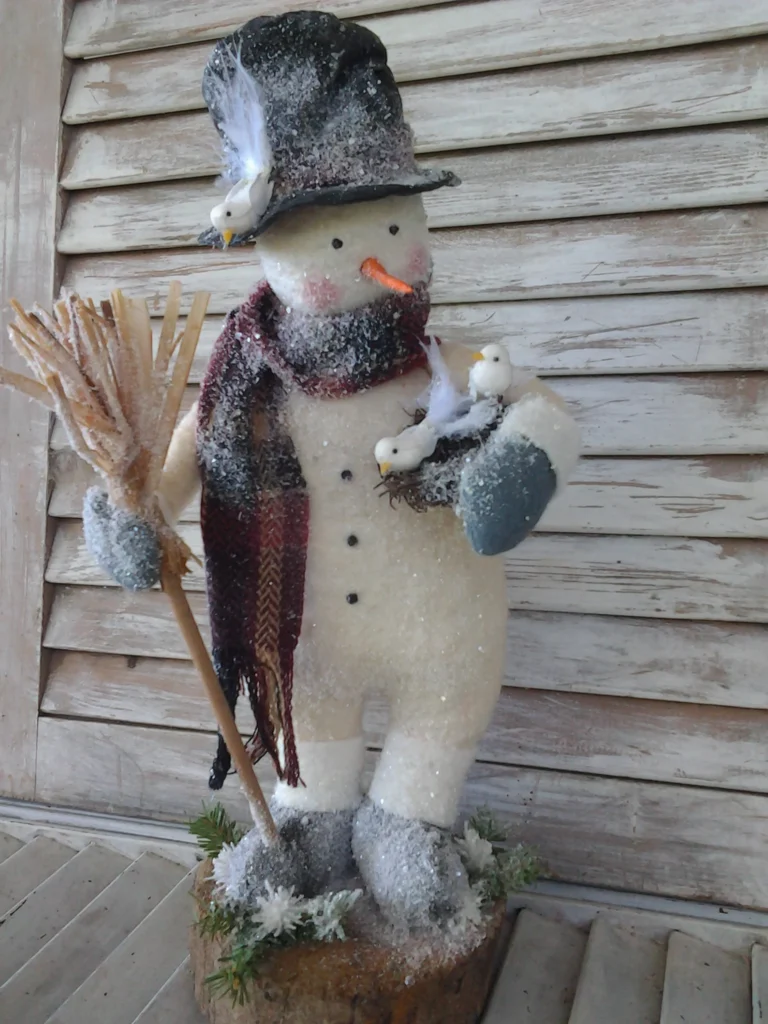 Primitive Winter Wonderland Snowman sewing pattern 13.5 inches tall