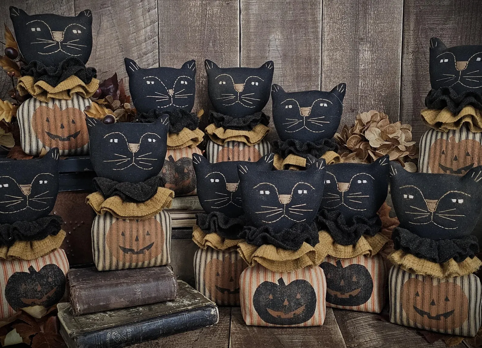 Primitive Halloween Black Cat | Vintage Ticking Kitty | Hand‑Stitched Jack‑o’-Lantern Décor